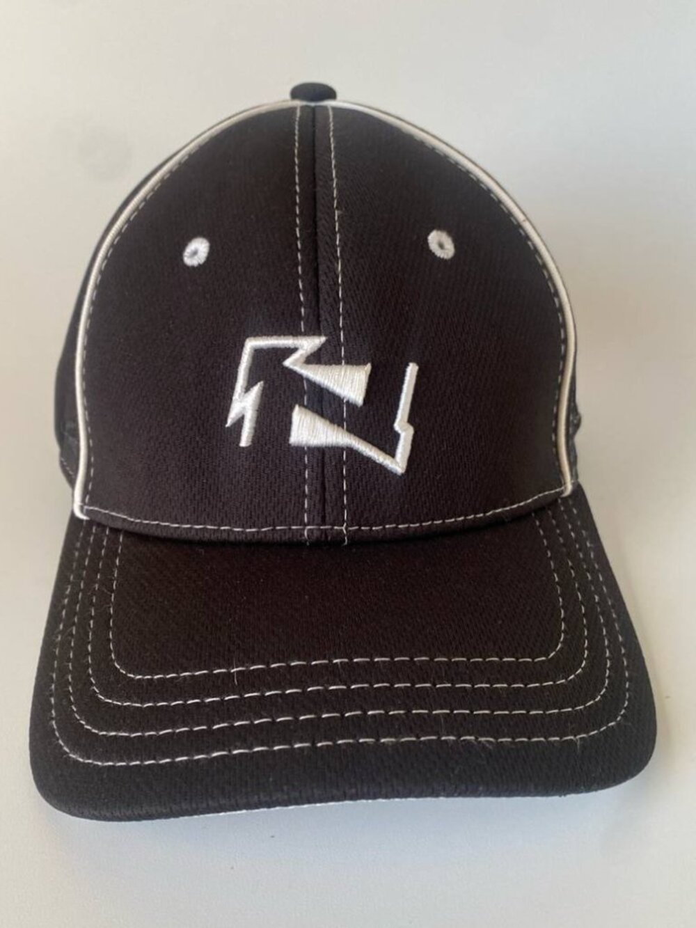 Pukka Northsco Industries Canada Flag Adjustable Cap Black White